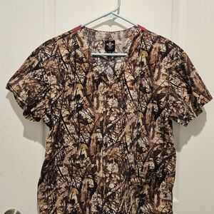 Med Couture Camo/Magenta Scrub Top